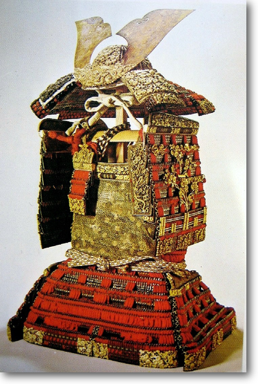 赤糸威鎧「鎌倉時代」